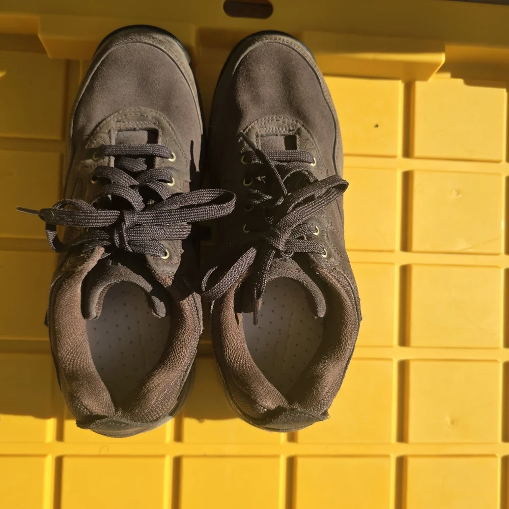 Men‎ hiking boots